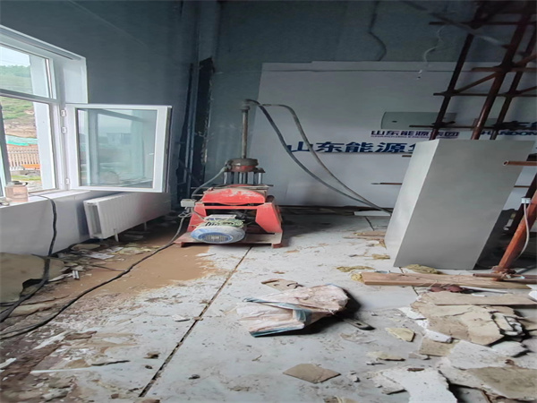 勉县地基基础下沉墙体裂缝加固注浆顶升施工